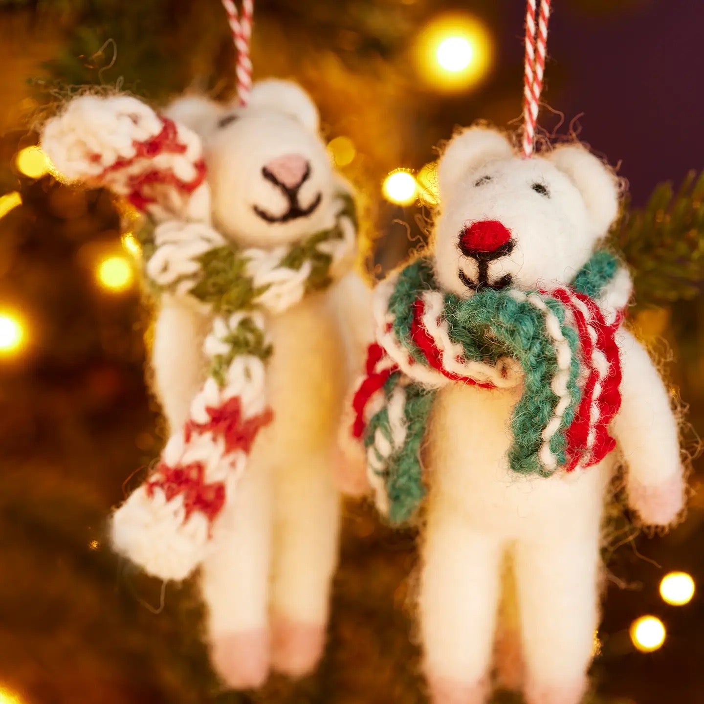 Festive Mouse with Wooly Scarf