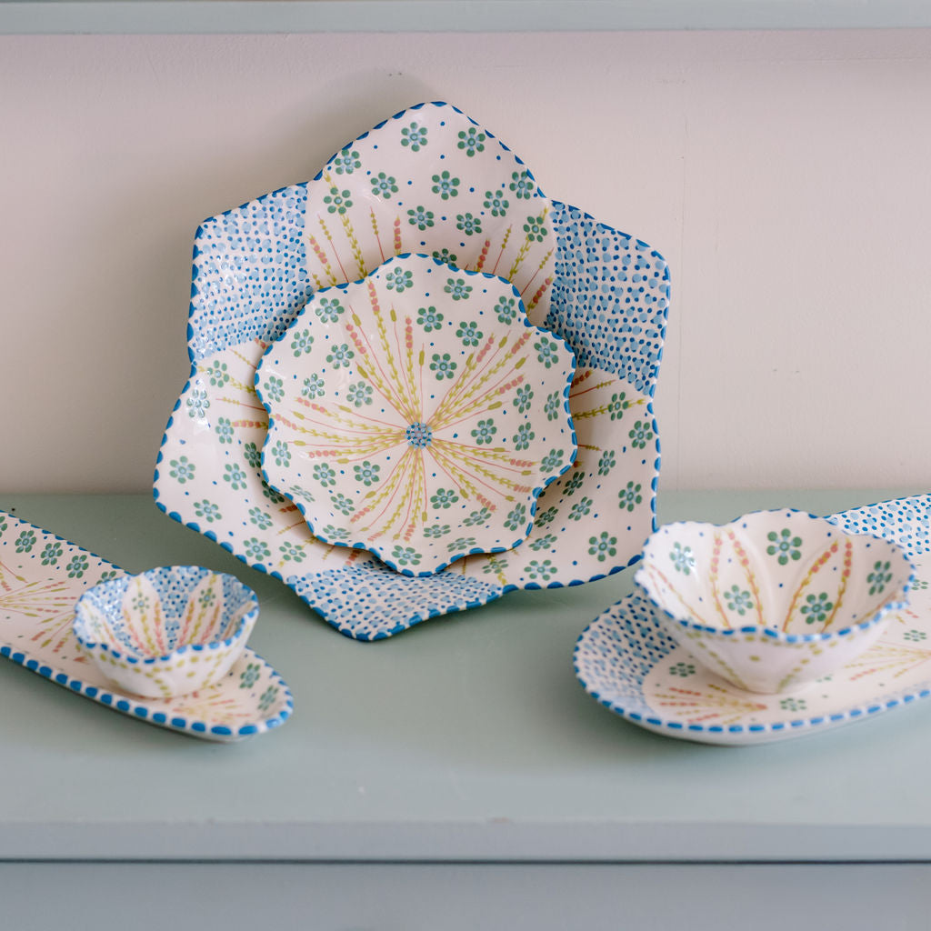 Potterswork Alice Plate - White and Blue